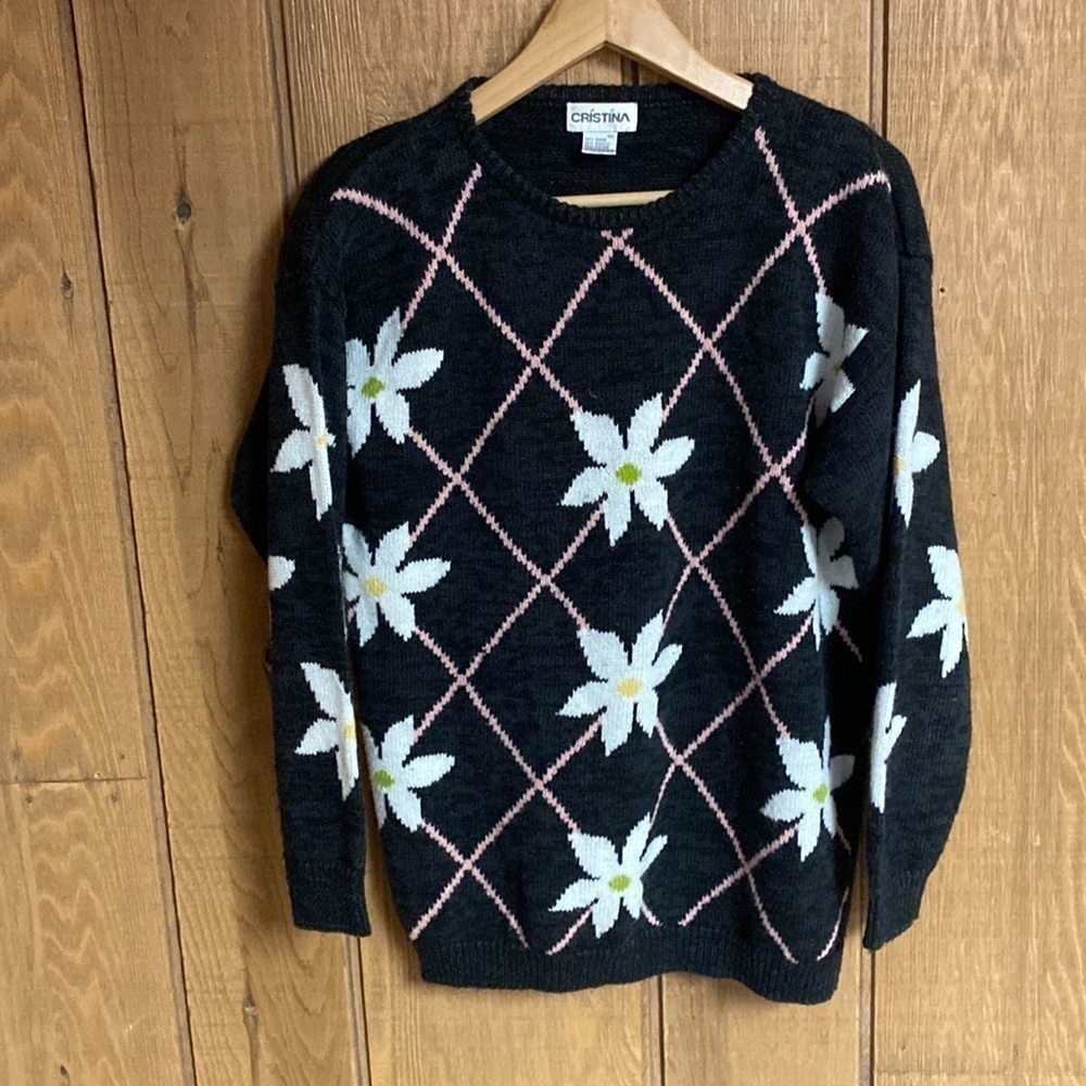 Vintage late 80s early 90s daisy print cotton blend sweater by Cristina size M